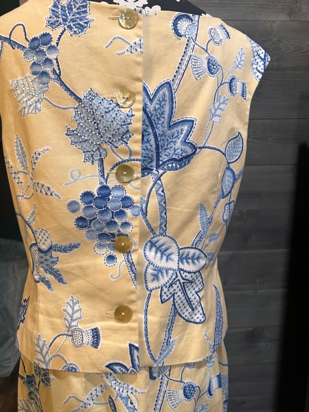 Vintage Maggy LondonWomen’s Yellow & Blue Floral Print Skirt size 14 - Picture 5 of 8